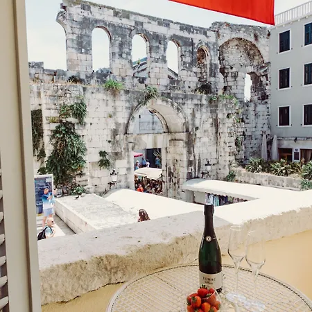 Hotel Nepos