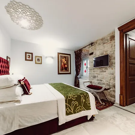 Hotel Nepos Split
