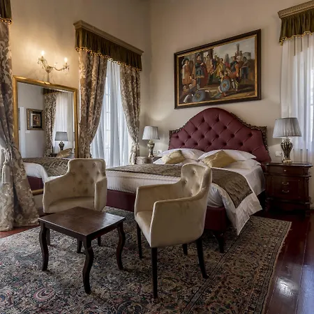 Nepos Hotel
