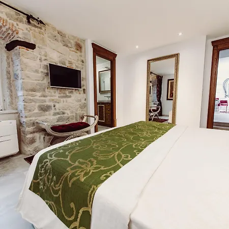 Nepos Hotel Split