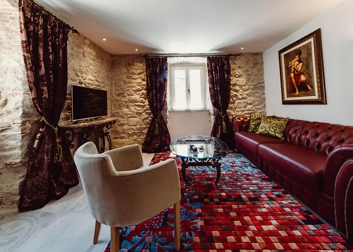 Hotel Nepos Split