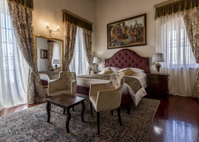 Nepos Hotel