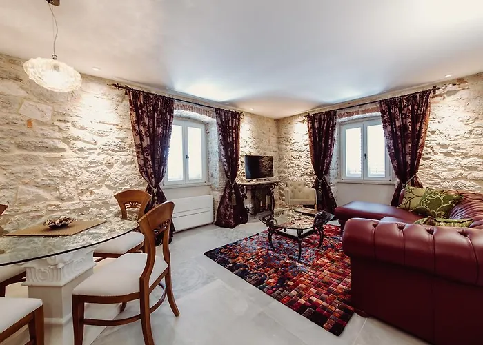 Hotel Nepos